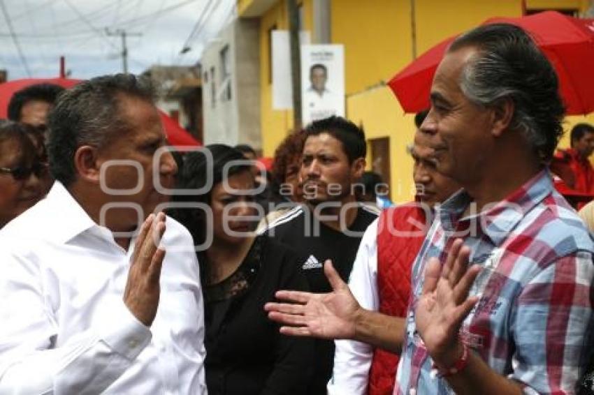 ENRIQUE AGÜERA RECORRE SAN PABLO XOCHIMEHUACAN