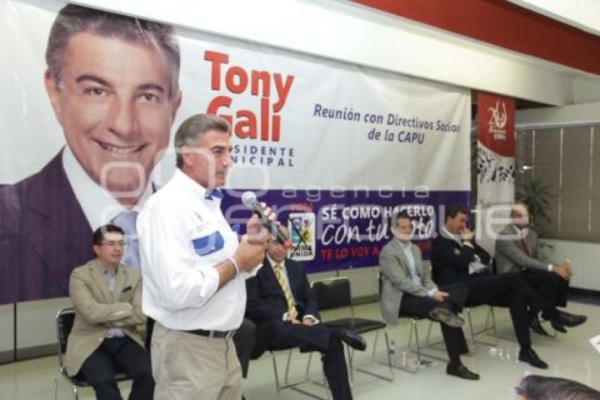 CAMPAÑAS. TONY GALI