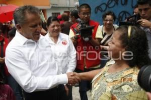 ENRIQUE AGÜERA RECORRE SAN PABLO XOCHIMEHUACAN