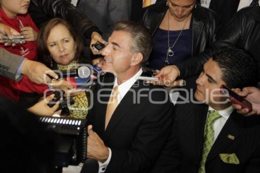 TONY GALI CON ANA TERESA ARANDA