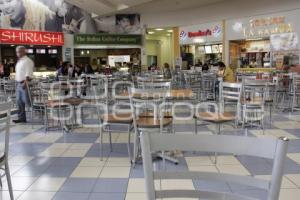 CENTRO COMERCIAL . FAST FOOD