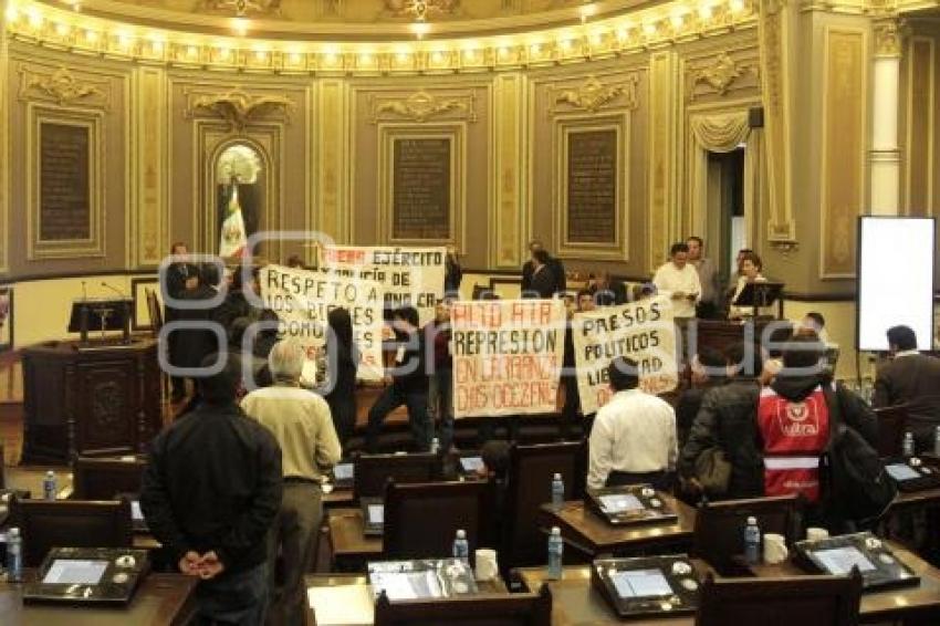 MANIFESTACIÓN EN EL PLENO DEL CONGRESO