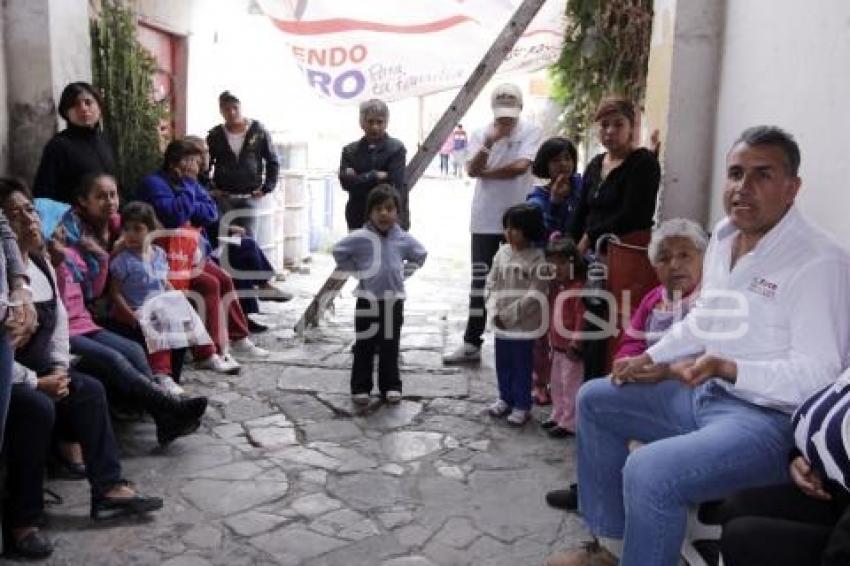 FRANCO RODRÍGUEZ SE REÚNE CON VECINOS DEL CARMEN