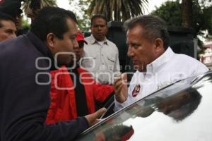 ENRIQUE AGÜERA CON COMERCIANTES DEL CENTRO HISTÓRICO