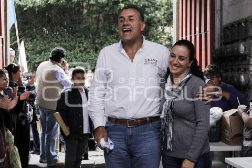 FRANCO RODRÍGUEZ SE REÚNE CON VECINOS DEL CARMEN