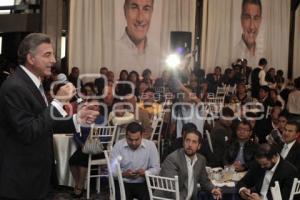 GALI . REUNIÓN CON ABOGADOS