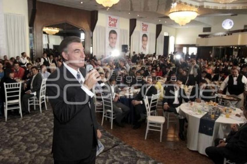 GALI . REUNIÓN CON ABOGADOS