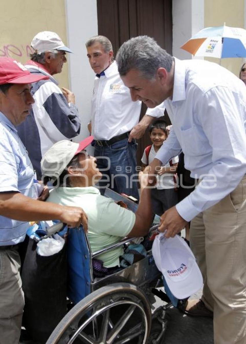 FRANCO RODRÍGUEZ Y TONY GALI RECORREN CALLES DEL CENTRO HISTÓRICO