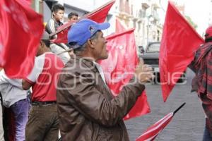 ANTORCHISTAS EN GOBERNACIÓN MUNICIPAL
