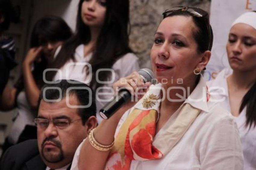 JOSÉ JUAN ESPINOSA Y MARÍA ELENA ORANTES