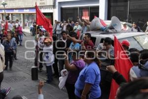ANTORCHISTAS EN GOBERNACIÓN MUNICIPAL