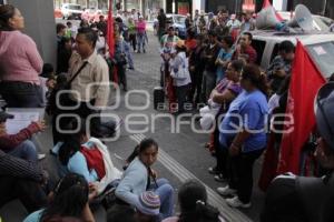 ANTORCHISTAS EN GOBERNACIÓN MUNICIPAL