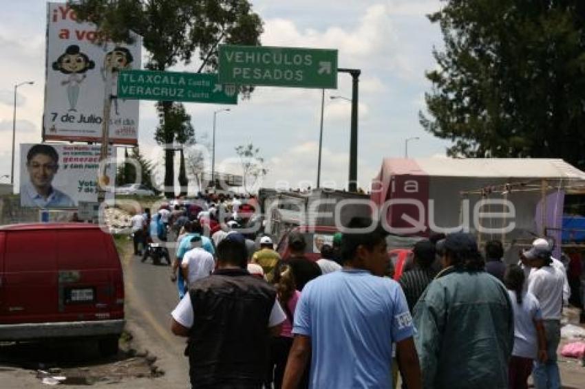 MANIFESTACIÓN TIANGUISTAS SAN MARTÍN