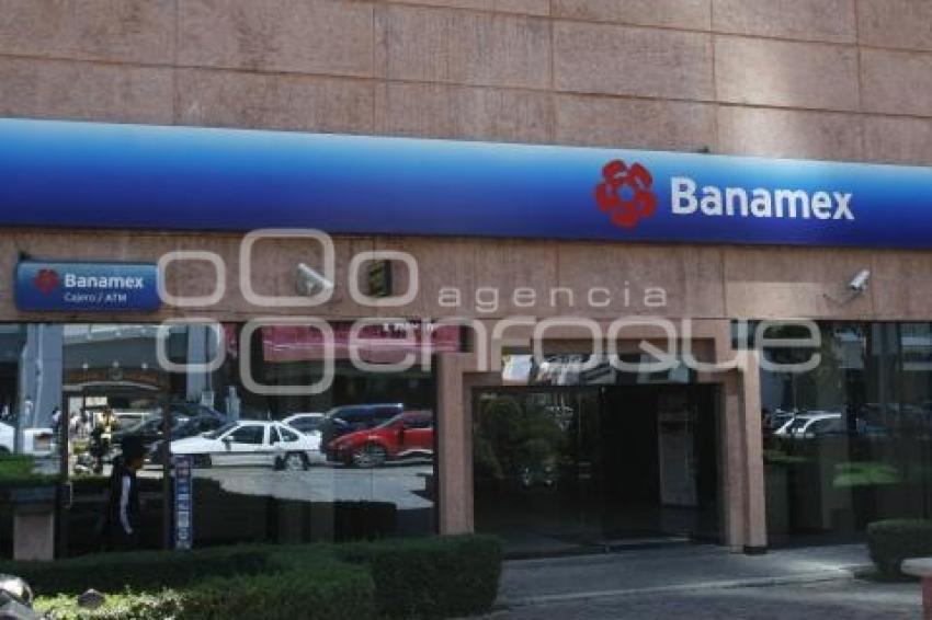 SUCURSALES BANCARIAS