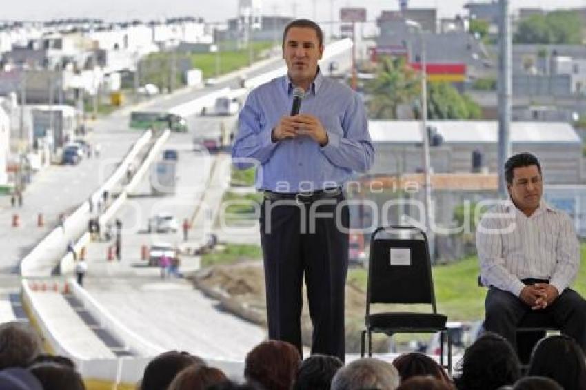 PAVIMENTACIÓN DE AVENIDA LA LIBERTAD