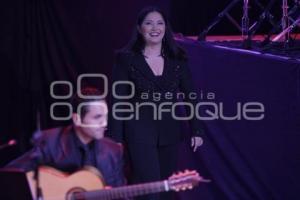 CONCIERTO . ANA GABRIEL