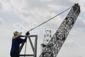 INSTALACIÓN ESCENARIO TONY GALI