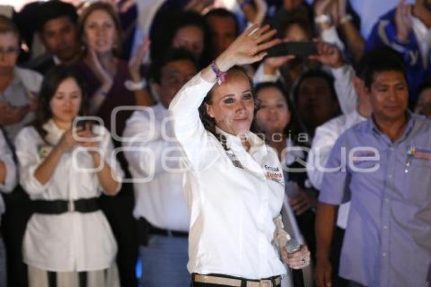 SUSY RIESTRA. CIERRE DE CAMPAÑA