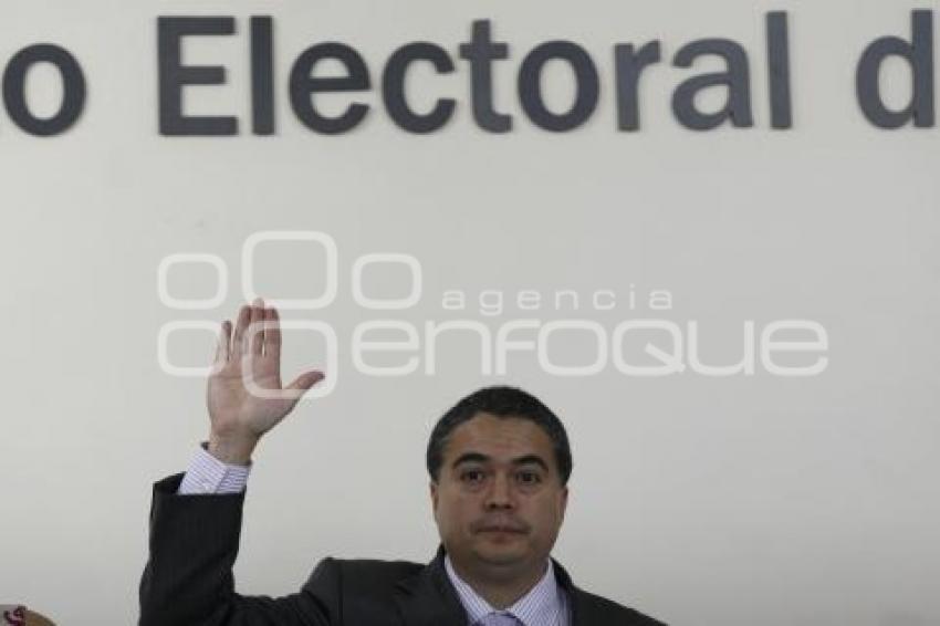 SESIÓN DEL INSTITUTO ELECTORAL DEL ESTADO. IEE