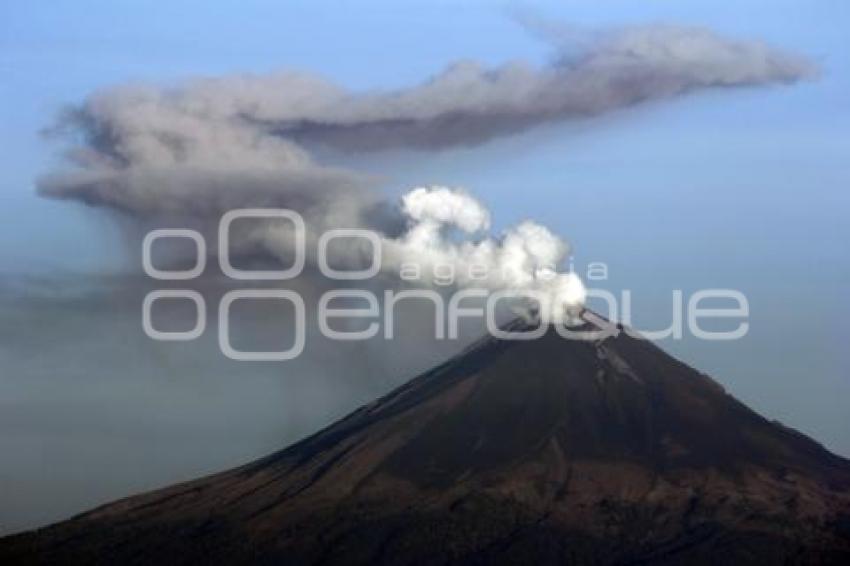 FUMAROLA. VOLCÁN POPOCATÉPETL