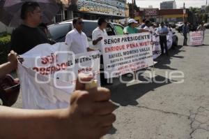 TRANSPORTISTAS CONTRA LA LÍNEA DOS DE RUTA