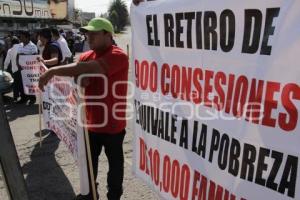 TRANSPORTISTAS CONTRA LA LÍNEA DOS DE RUTA