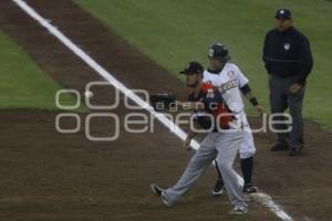 PERICOS  DE PUEBLA CONTRA TIGRES DE QUINTANA ROO
