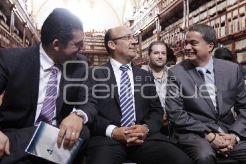 FORO ELECCIONES LOCALES Y DEMOCRACIA PUEBLA 2013