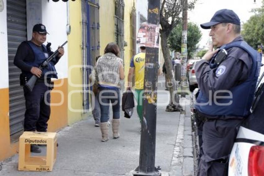 ROBAN URNAS EN LA 13 ORIENTE