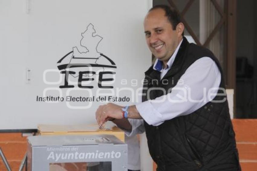 VOTO FERNANDO MANZANILLA