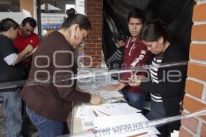 ELECCIONES 2013. CIERRE DE CASILLAS