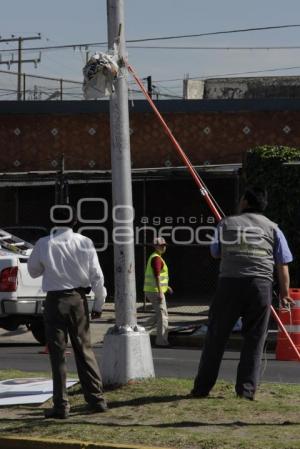 AYUNTAMIENTO RETIRA PROPAGANDA ELECTORAL