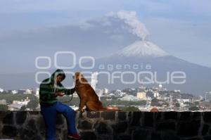 FUMAROLA DEL VOLCÁN POPOCATÉPETL