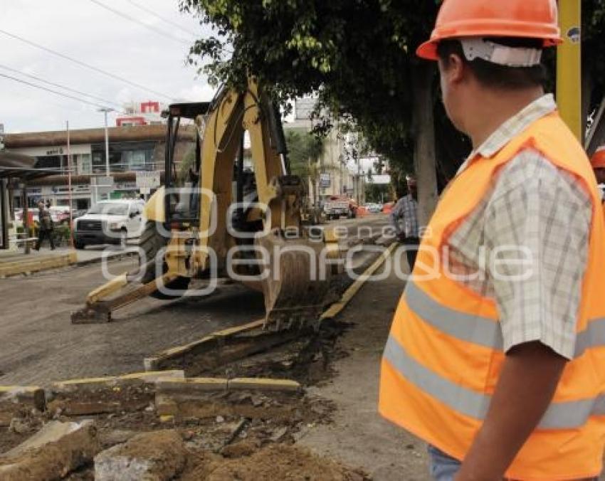 PAVIMENTACIÓN CON CONCRETO HIDRÁULICO 11 SUR