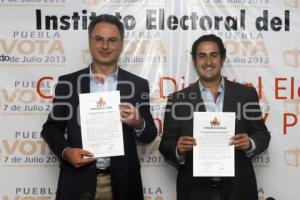 PABLO RODRIGUEZ RECIBE CONSTANCIA DE MAYORIA DIPUTADO ELECTO DISTRITO 14