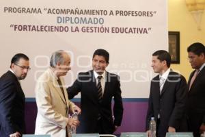 FORTALECIENDO LA GESTIÓN EDUCATIVA