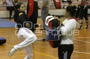 ENTRENAMIENTO SELECCIÓN NACIONAL DE TAEKWONDO