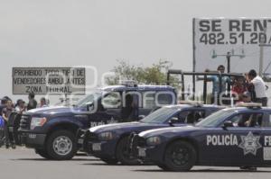 BLOQUEO AUTOPISTA . ELECCIONES