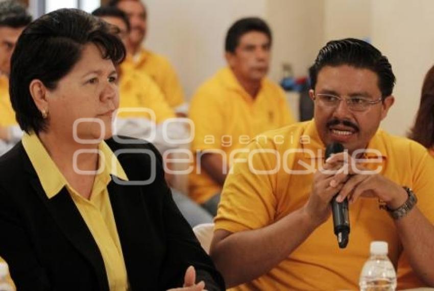 PRD PRESENTA A DIPUTADOS Y PRESIDENTES MUNICIPALES ELECTOS