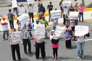 MANIFESTACIÓN DE HABITANTES DE CORONANGO EN EL IEE