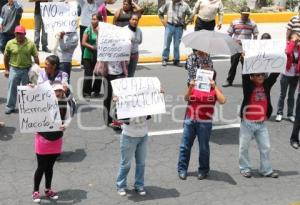 MANIFESTACIÓN DE HABITANTES DE CORONANGO EN EL IEE