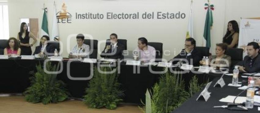 SESIÓN ESPECIAL DEL IEE . TERMINA SEGUIMIENTO ELECTORAL
