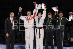 URIEL ADRIANO GANA MEDALLA DE ORO EN EL MUNDIAL DE TAEKWONDO