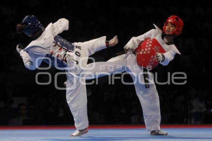 CHANATIP SONKHAM GANA MEDALLA DE ORO EN EL MUNDIAL DE TAEKWONDO