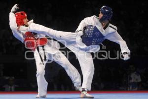 HABY NIARE MEDALLA DE ORO FEMENIL MUNDIAL DE TAEKWONDO