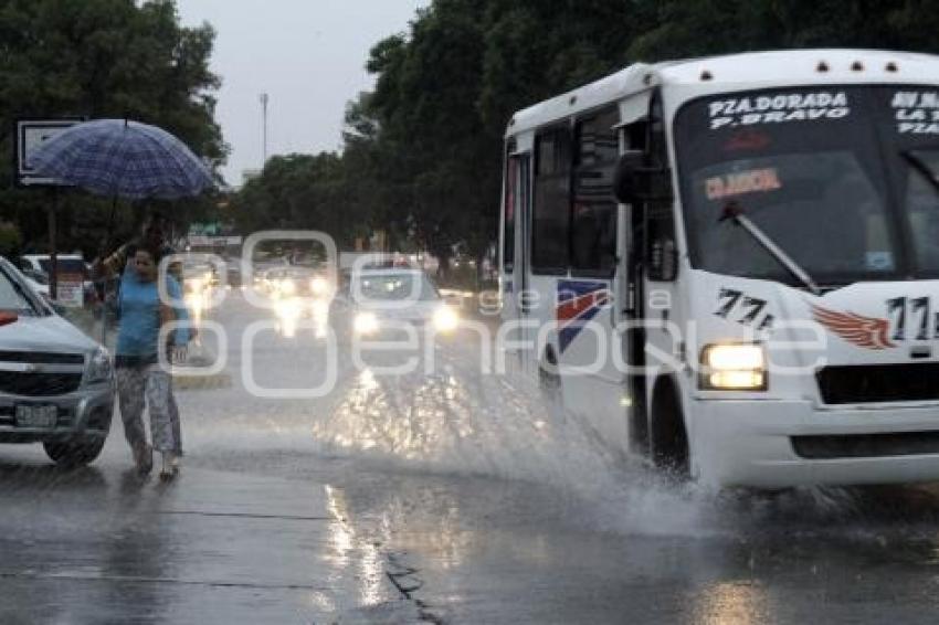 LLUVIAS . MAL TIEMPO