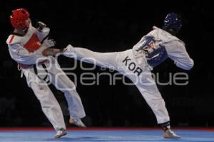 HABY NIARE MEDALLA DE ORO FEMENIL MUNDIAL DE TAEKWONDO