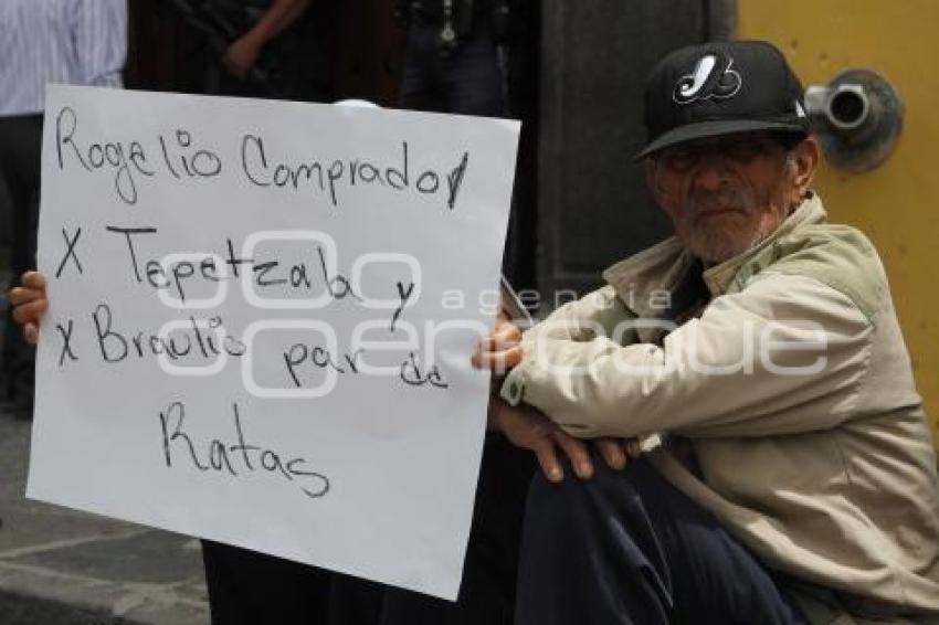 MANIFESTACIÓN HABITANTES DE ACAJETE