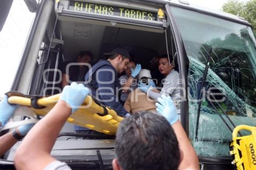 CHOQUE DE AUTOBUS