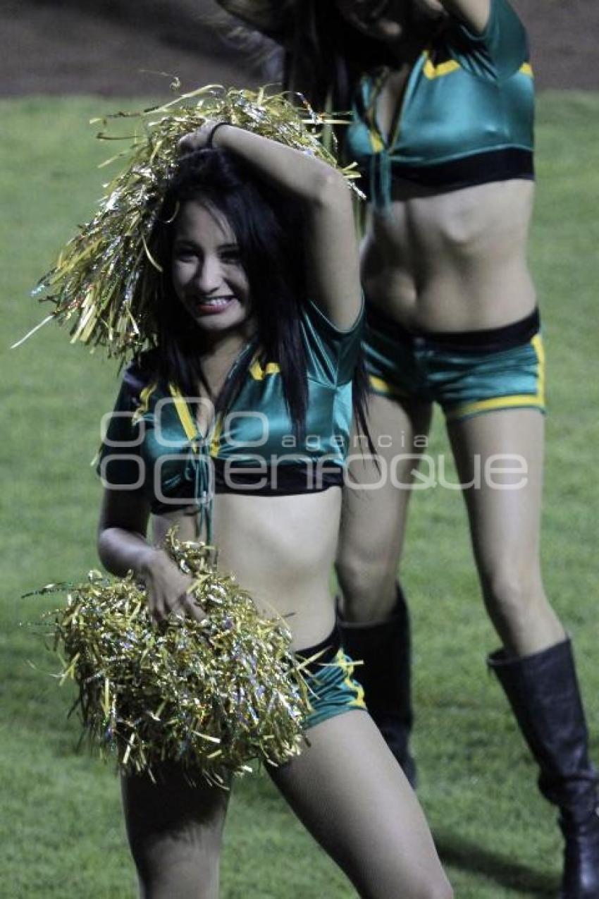 PERICOS VS VAQUEROS